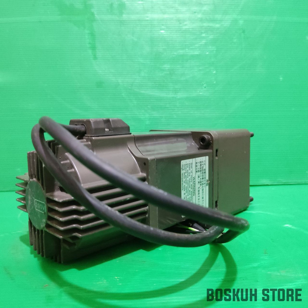 DINAMO MOTOR GEARBOX 90W RATIO 1:15 220V AC