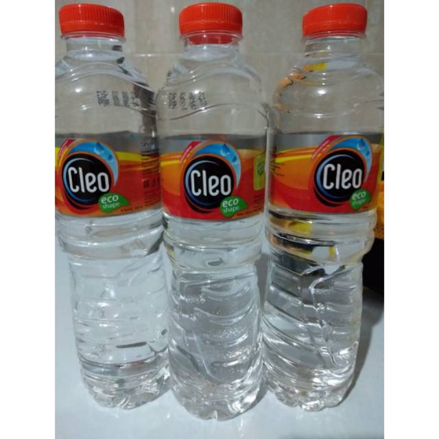 

Cleo eco shape 550ml isi 24 botol