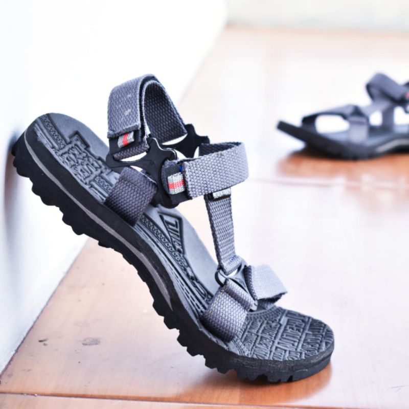 SANDAL GUNUNG PRIA // WANITA // NEW DASCHA // SANDAL GUNUNG OUTDOOR // SANDAL HIKING ANTI SLIP UKURAN 39-43