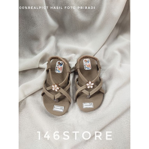 BUNU STORE - Sandal Anak Perempuan Tali Silang / Sandan Anak 1 - 5 Tahun Sandal Anak Balita