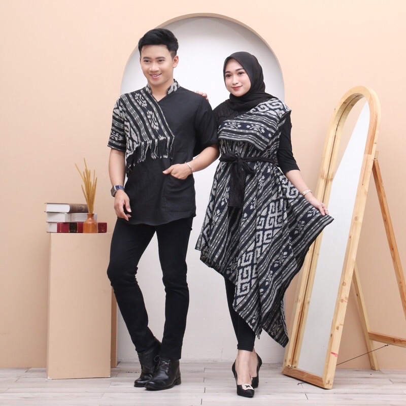 COUPLE TORAJA HITAM TENUN DEBBY STORE