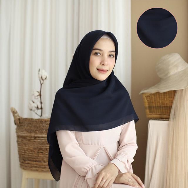 Hijab Segiempat Polycotton 115 x 115 Warna Part 1 Bella Square-NAVY