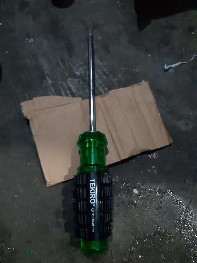 Obeng Gagang Karet 6mmx125mmx150mm Tekiro