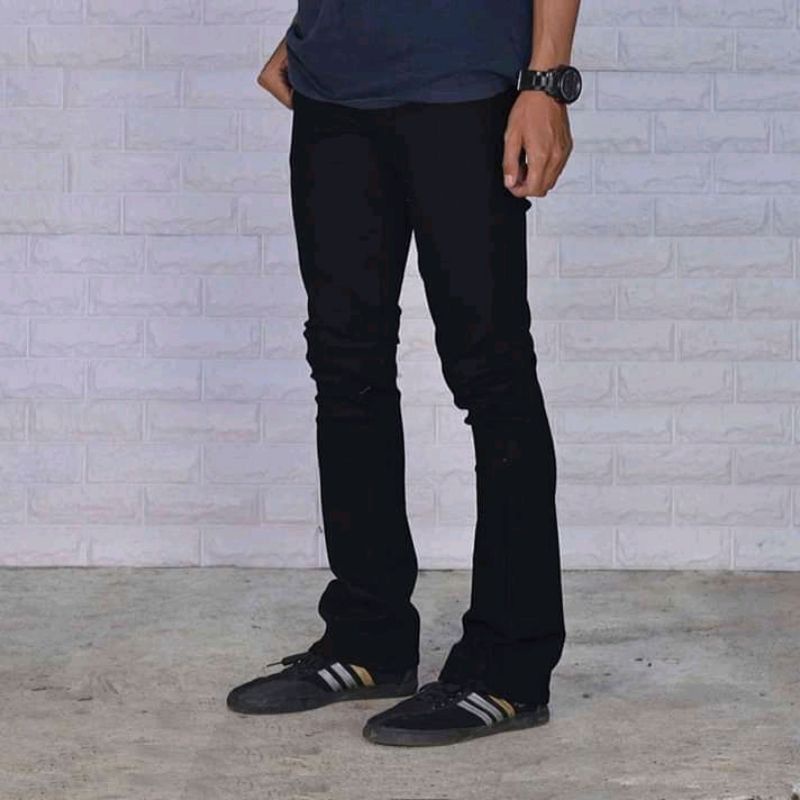Jeans Pria Semi Cutbray Celana Jeanss Panjang Casual Bawah Lebar