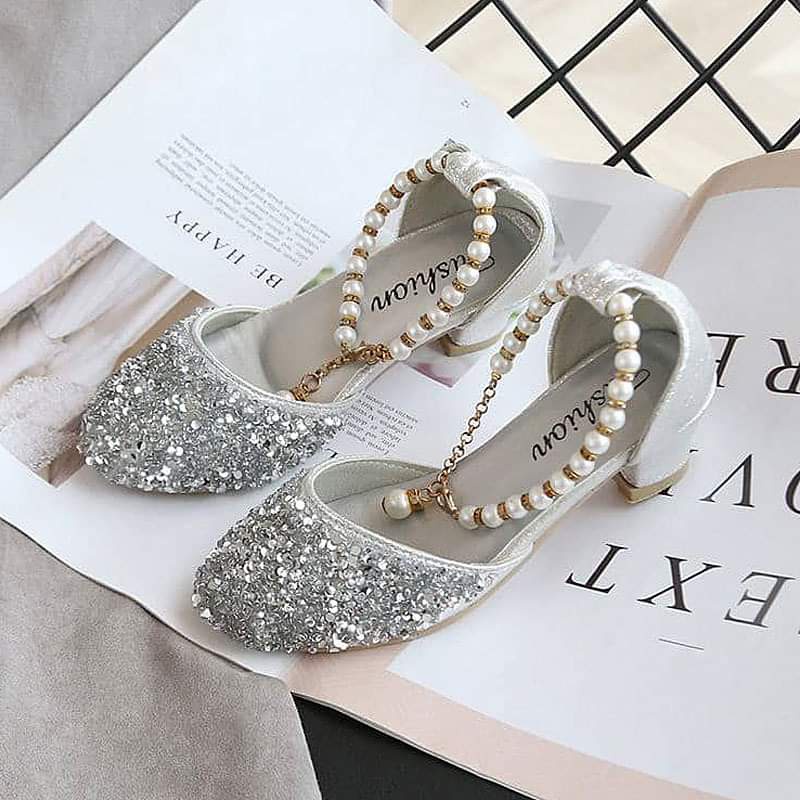 Sepatu High Heels Anak Perempuan Kategori I