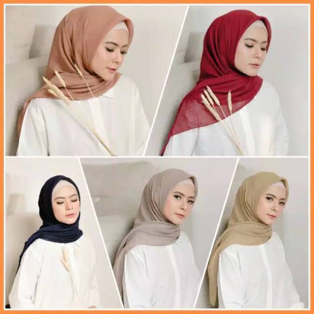 Jilbab segi empat / Jilbab Cornskin / Jilbab Silk Motif Umama / Jilbab Bella Square