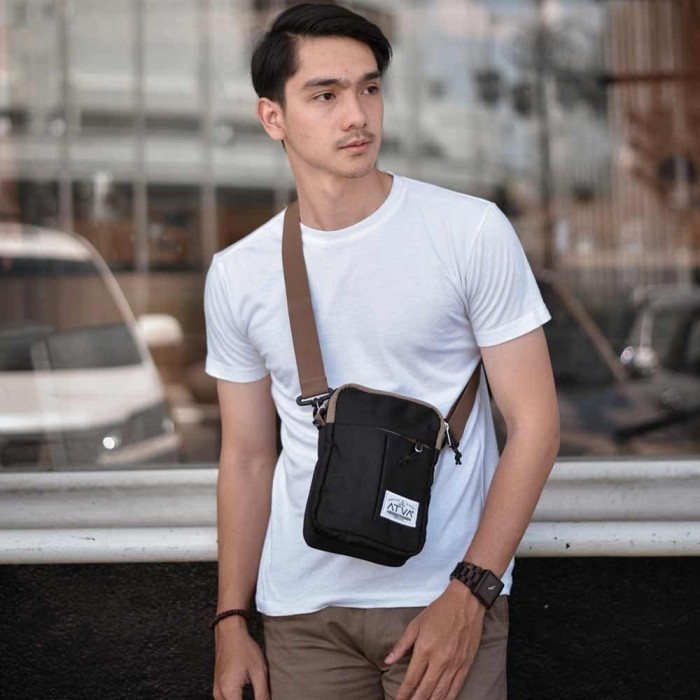 Tas Selempang Slempang Sling Bag Kecil Pria Wanita Mini Atva Fit Hitam