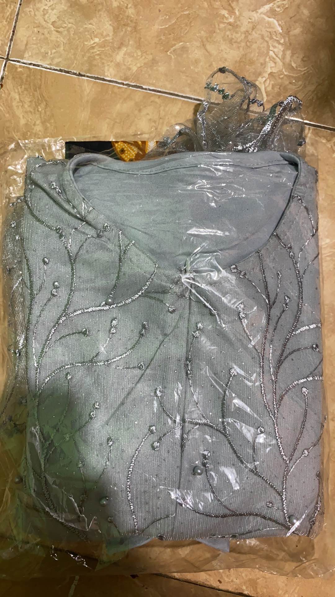 (termurah - Ori & Real Pic! Busui_3 Warna) Batik Couple Andhini Kebaya Couple Brukat Anabel - Bs073