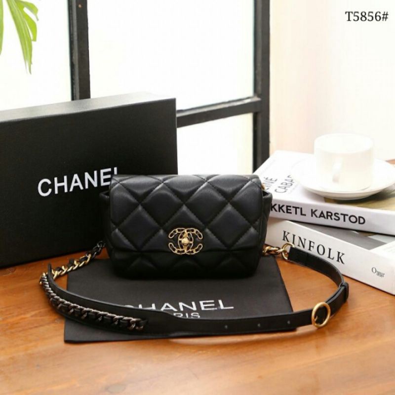 T5856 Chanel 19 Waist Bag