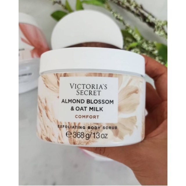 EXCLUSIVE COLLECTION !! VICTORIA'S SECRET EXFOLIATING BODY SCRUB