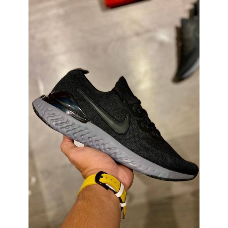 Nike Epic React Flyknit 2 &quot;Black/Anthracite-Gunsmoke&quot;