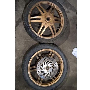 velg pelek suzuki spin 125 original