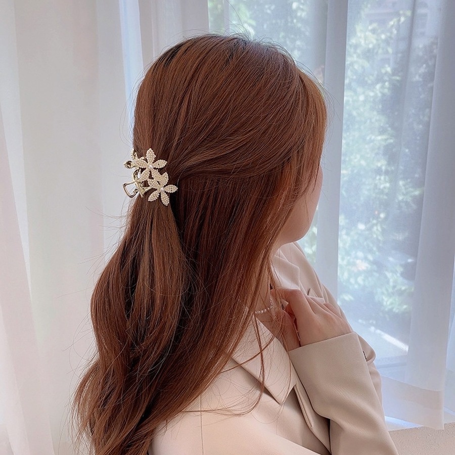 Jepit Rambut Bahan Alloy Warna Emas Aksen Mutiara Kristal Gaya Korea Untuk Wanita