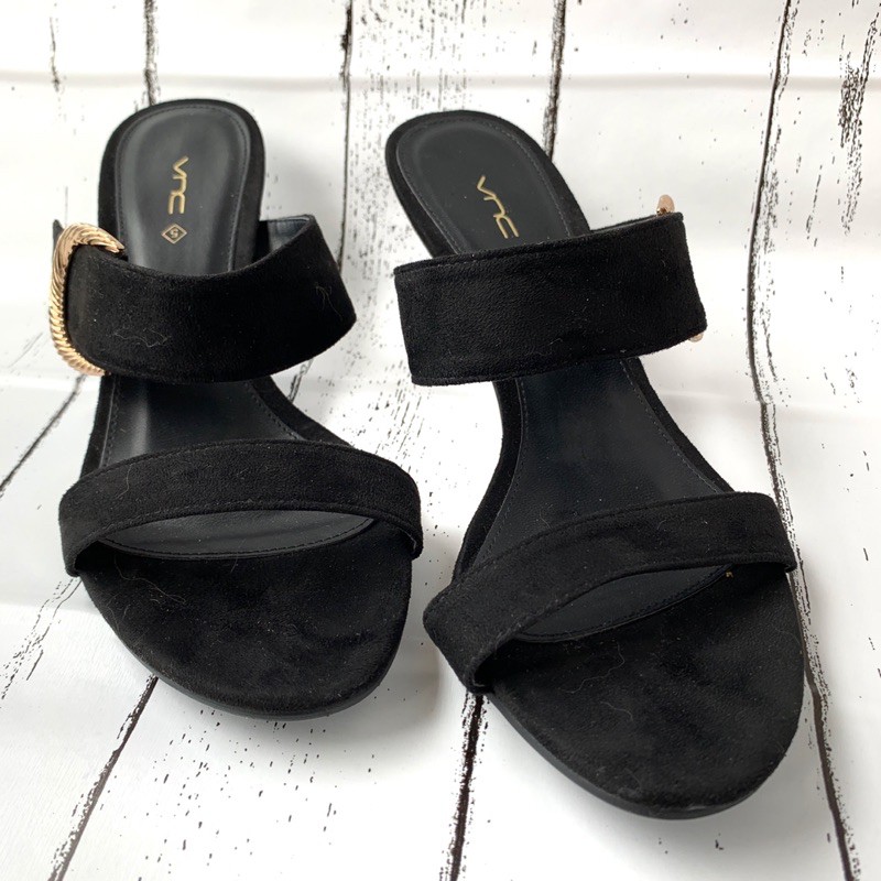 Vincci VNC Selop Sandal Heels Pesta - Preloved
