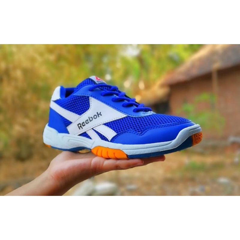 SEPATU REEBOK / OLAHRGA / BADMINTON / VOLI / JOGING
