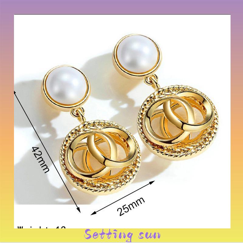 Anting-Anting Fashion Gaya Istana Anting-Anting Mutiara Anting-Anting Wanita Anting-Anting Kepribadian TN