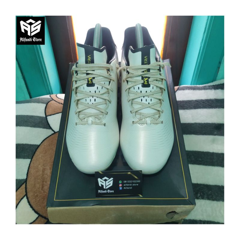 Specs Lighspeed Ultra FG Klok White/Black/Gold