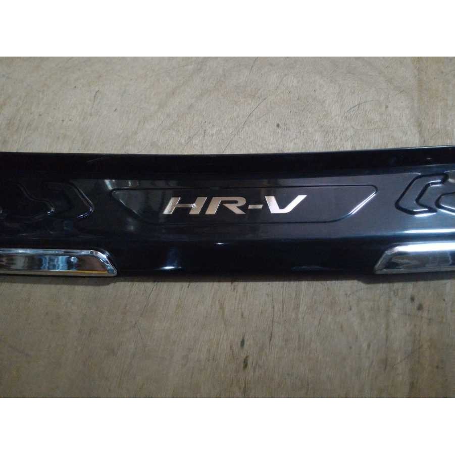 Sillplate Belakang / back Door Sill Plate / Silplate belakang Honda HRV   Elegant