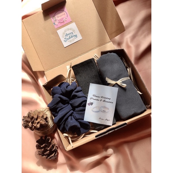 PAKET GIFT BOX HIJAB