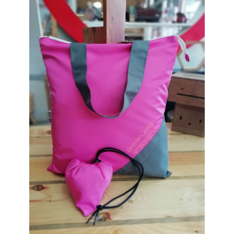 tas lipat belanja stroberi parasut souvenir pernikahan lucu murah custom
