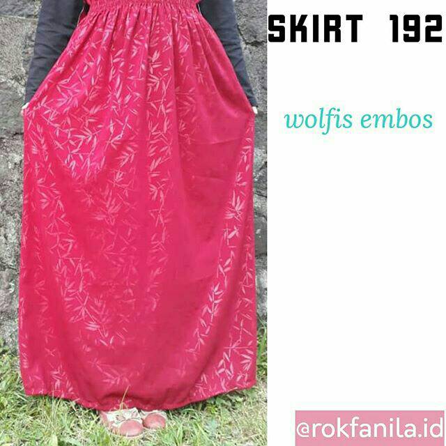 Rok Panjang Muslimah Wolfis Wolvis Embos Merah Maroon Cantik_Skirt 192 Rokfanila