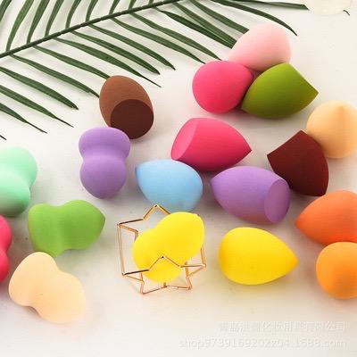 Toply shop Beauty Blender Sponge Teardrop / Make Up Tools / Spons Blender