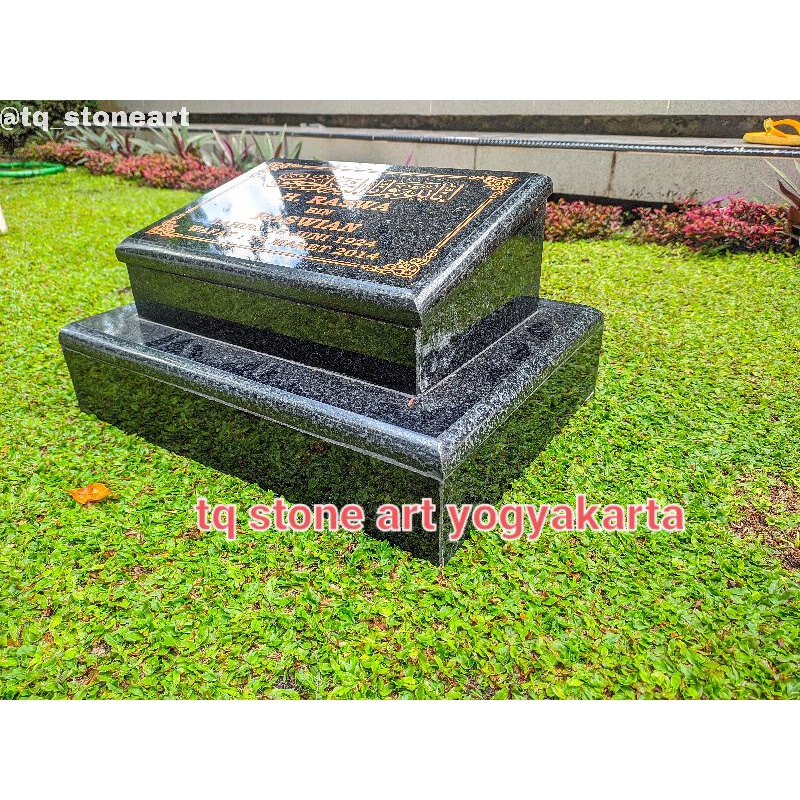 NISAN MAKAM FULL BATU GRANIT MINIMALIS UKURAN 30X40