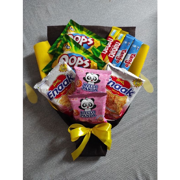 

buket snack buket wisuda hampers hadiah gift