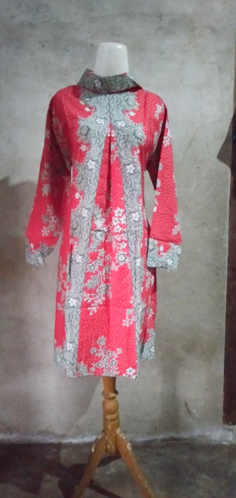 Grosir Terlaris Serut Genes Jelita Tunic Navbor Yelbor Whitbor Creambor Tunik Batik Modern Hrb040