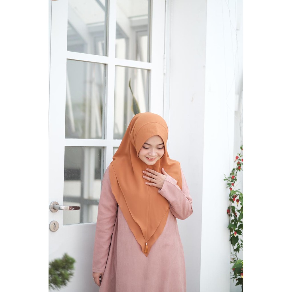 Midi Khimar Fatima by Aneuku