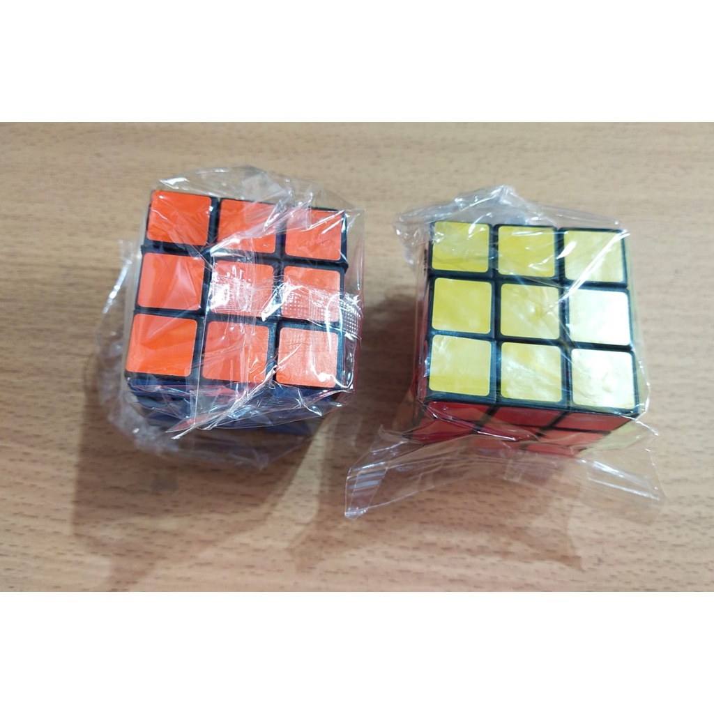 Mainan edukasi Anak Rubik besar Kubus  Kotak ukuran 3 x 3 Bahan plastik