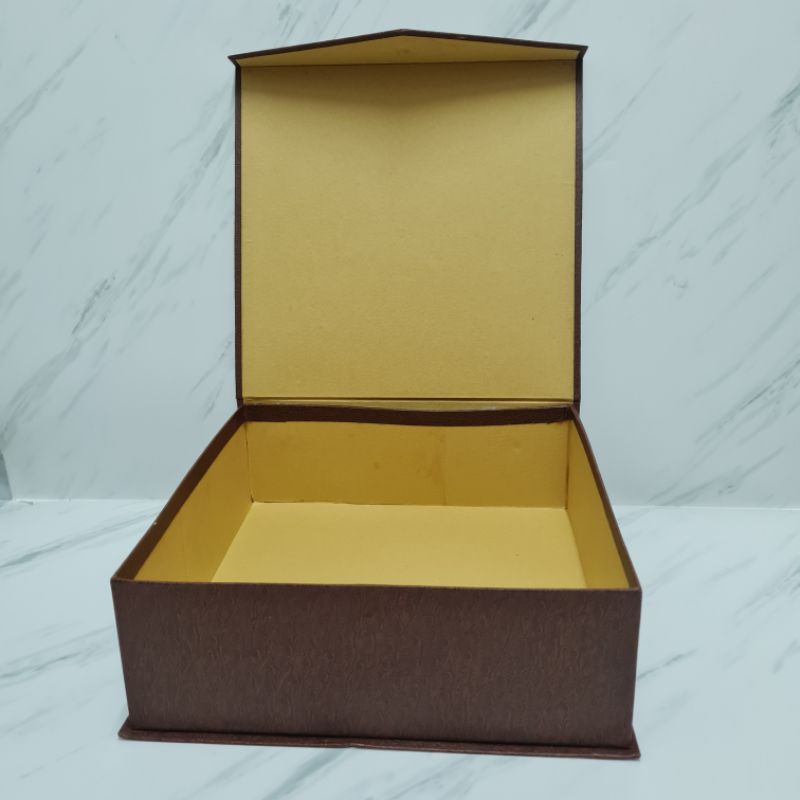 Box kue Magnet Dasi 23x23x8cm /kotak kue lapis legit / Hamper Lebaran Imlek Natal