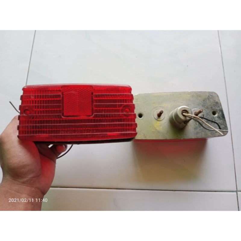 Stoplamp suzuki A100 fr80