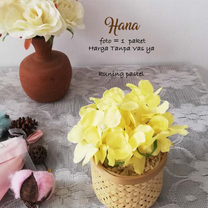 Bunga artificial hydrangea / bunga hidrangea artificial-KUNING PASTEL
