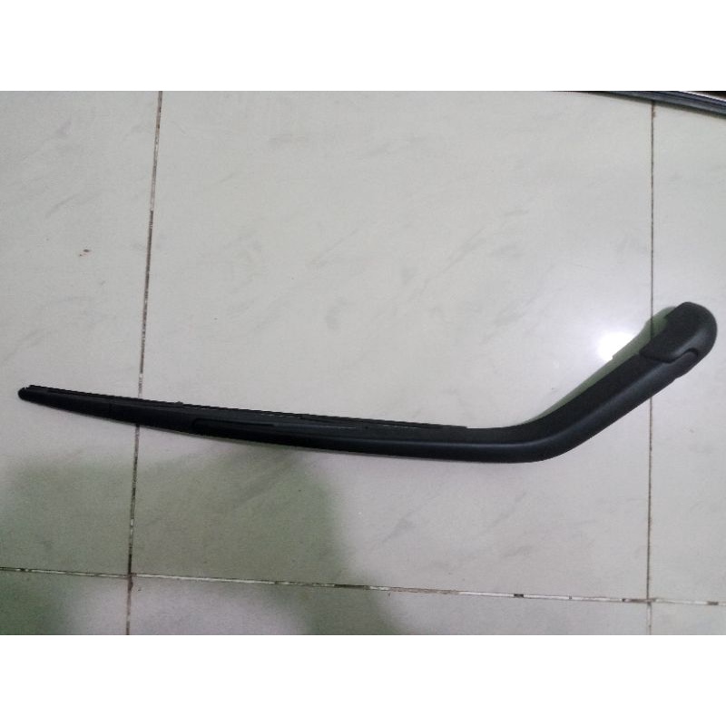 ARM WIPER TANGKAI WIPER BELAKANG NISSAN EVALIA SERENA ORIGINAL
