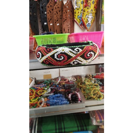 Topi tabung dayak bahau