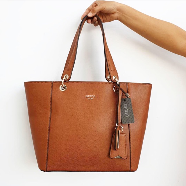Tas guess tote bag kamryn series super sale NEW ARRIVAL