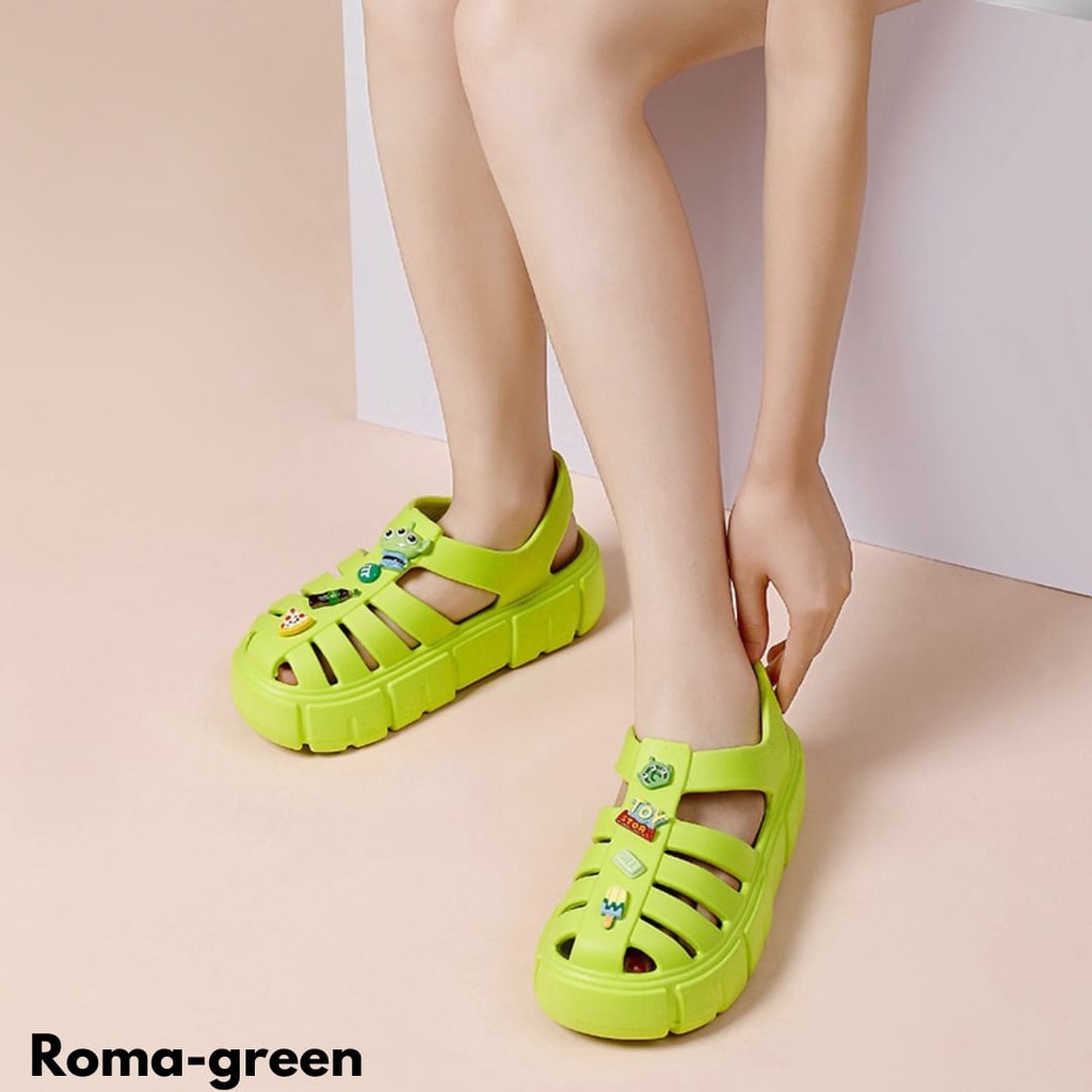 SEPATU SANDAL WANITA DESIGN UNIK POPULER CANTIK CASUAL DAILY BAHAN RUBBER IMPORT ROMA