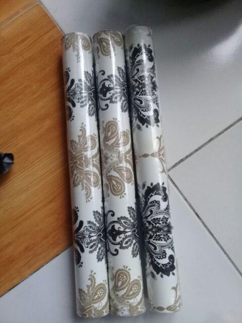 Wallpaper Dinding Batik Hitam Gold