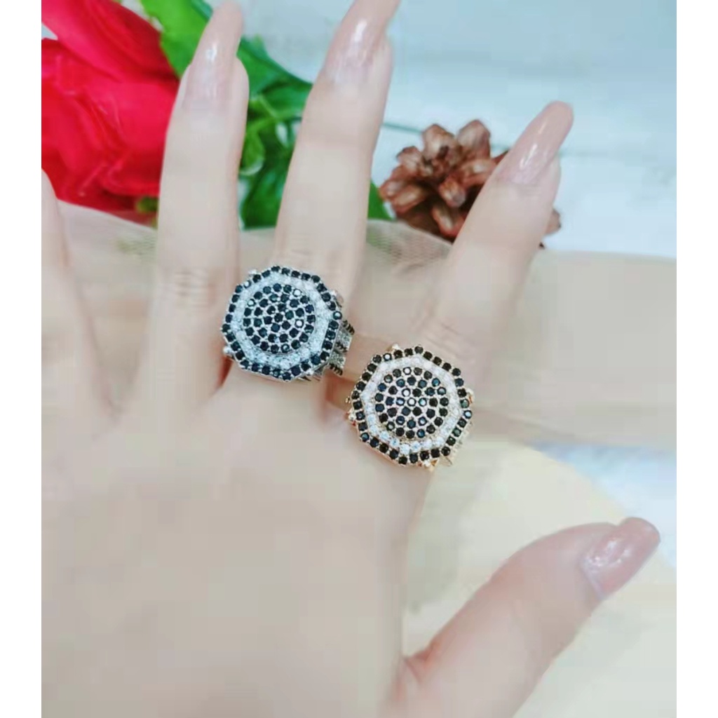 Cincin Xuping Permata hitam dan putih perhiasan fashion L22