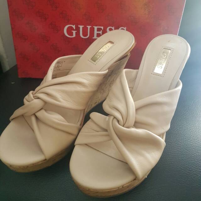 GUESS Wedges Sandals Cream Woman / sandal wedges wanita NEW ORI