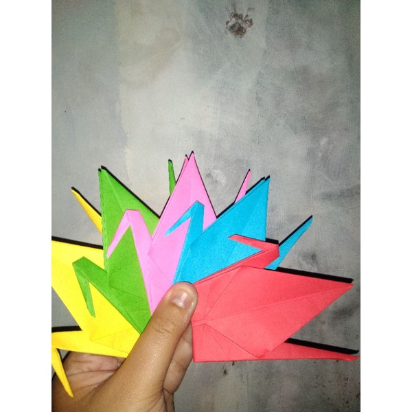 

origami burung bangau crane tsuru warna warni dari kertas ukuran 20cm