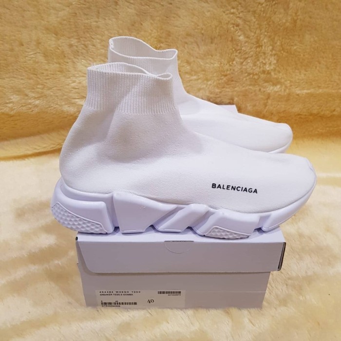 Sepatu Balenciaga Top Trainer Speed Triple White Sport Import Original Running Terbaru