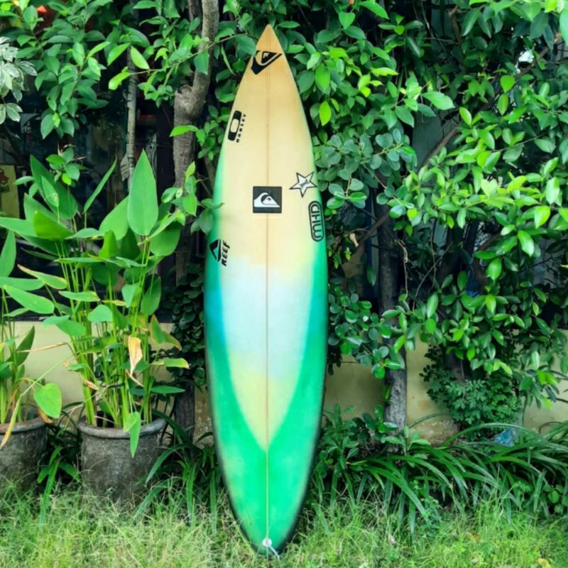 Papan Selancar Surfing Board merek MHD Air Brush Pro second bekas