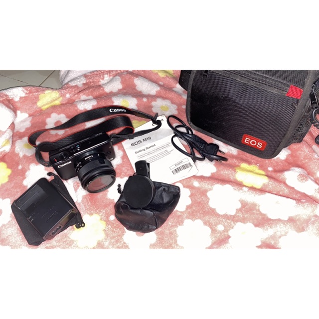 Camera Canon Mirrorless M10