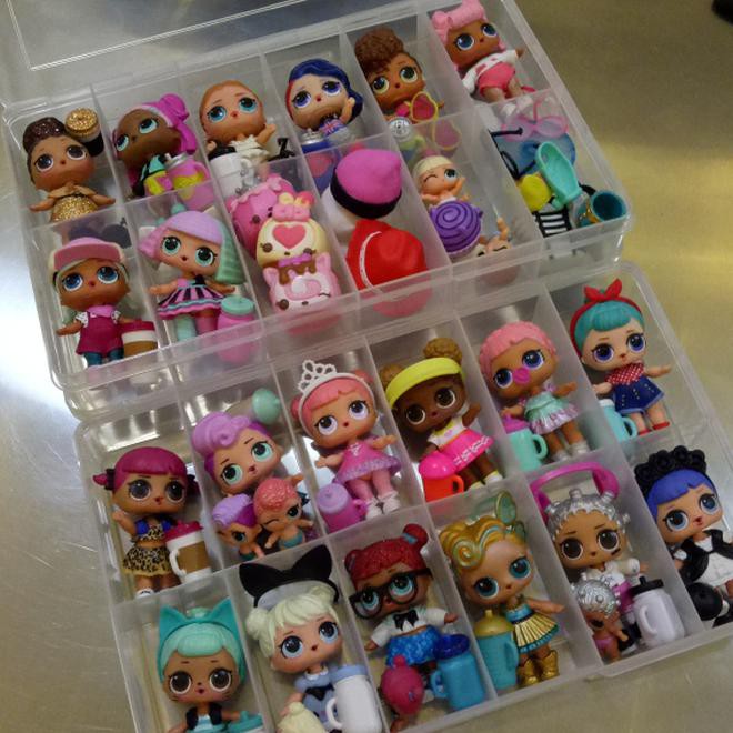 lol dolls organizer