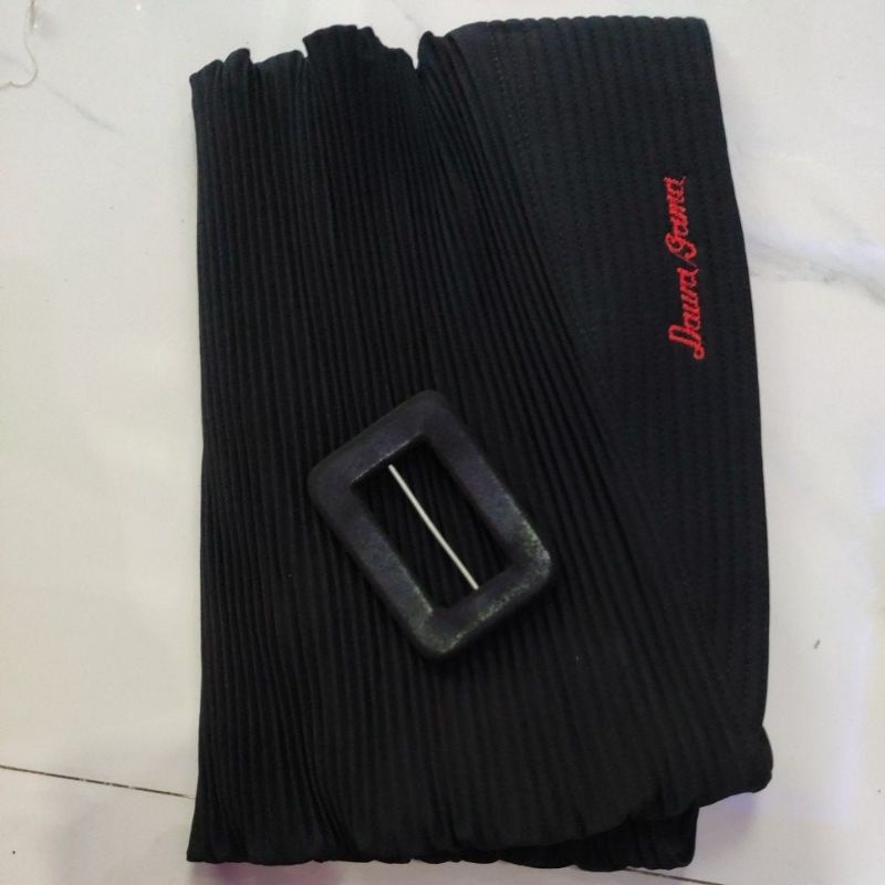 HIJAB INSTAN DG-09 HOODY PLISKET JERSEY BY DAURA GAMA-Hitam
