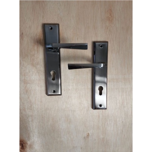 Handel Pintu Belluci Mancini / Handle Premium / Gagang pintu 704 SN GP / Handle Premium / Handel High Quality / Gagang Pintu Premium