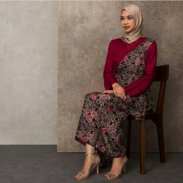 Ginta Outer by Aleza Label