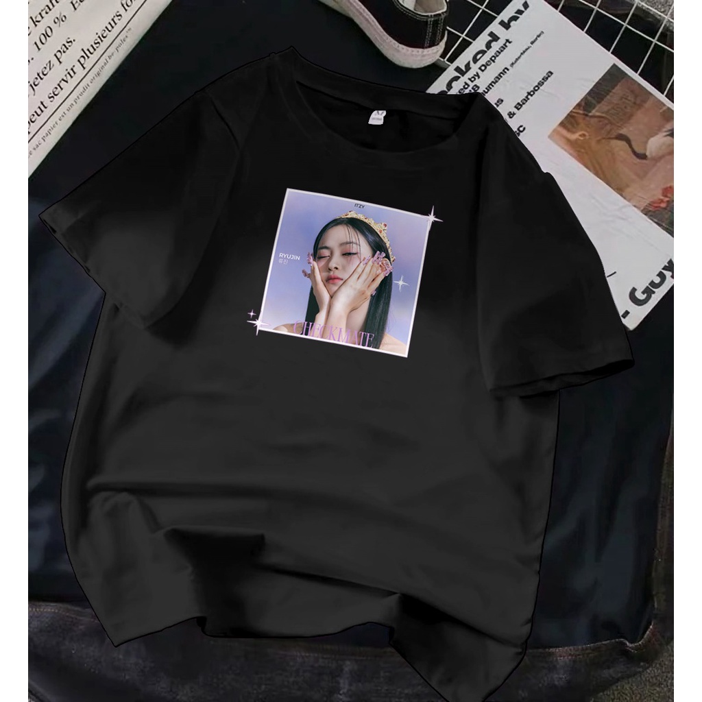 Pretty Savage- Kaos Oversize Itzy Ryujin Checkmate Photo